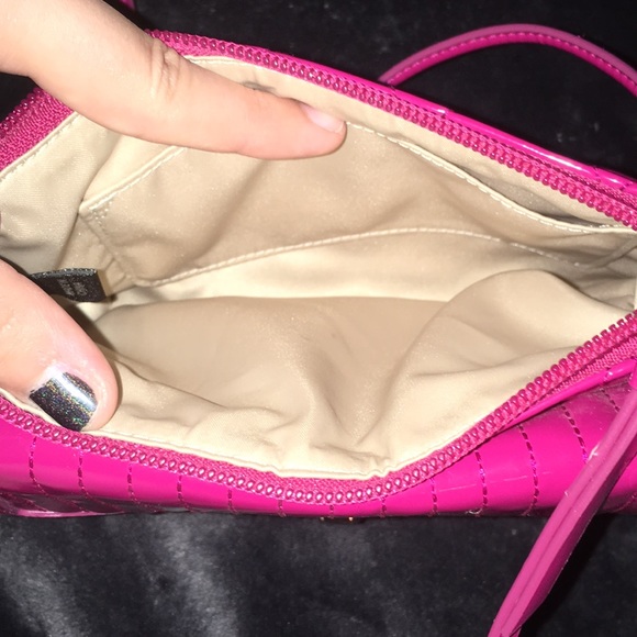 Adorable small Pink coach - Picture 3 of 8